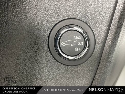 Used 2020 Chevrolet Blazer LT image 22