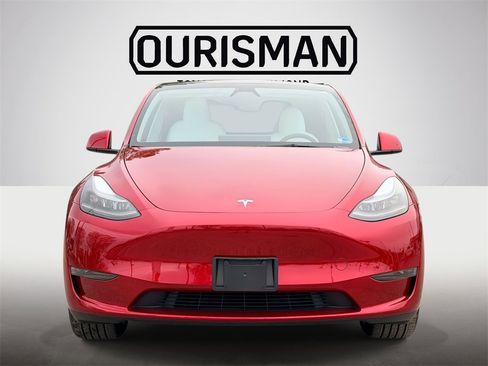 Used 2024 Tesla Model Y Long Range image 24