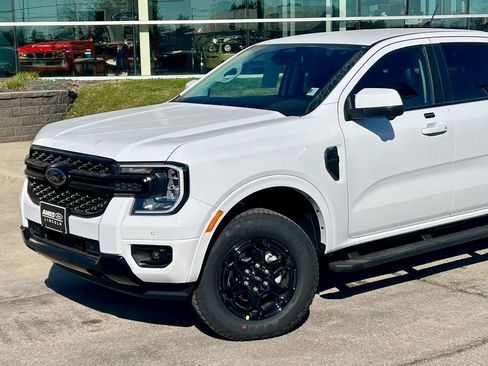New 2026 Ford Ranger Lariat image 2