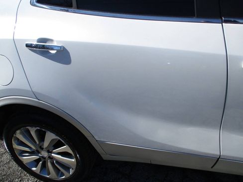 Used 2019 Buick Encore Preferred AWD/4WD image 19