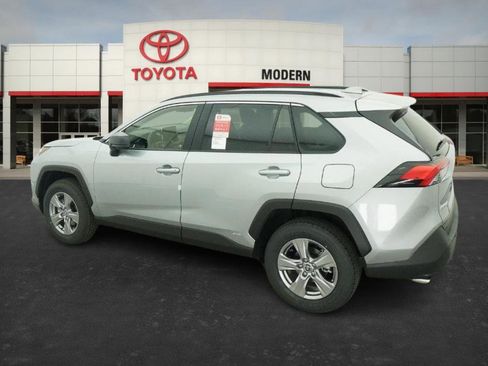 New 2025 Toyota RAV4 LE image 11