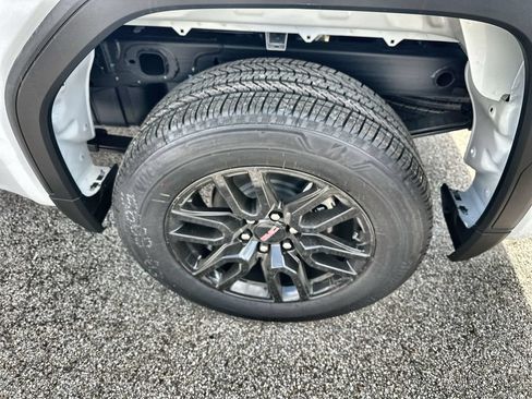 New 2026 GMC Sierra 1500 Elevation AWD/4WD image 12