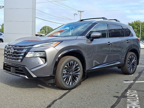 New 2026 Nissan Rogue Platinum w/ Platinum Premium Package image 2