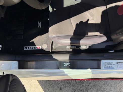 Used 2024 Nissan Z NISMO w/ Floor Mat Package image 33