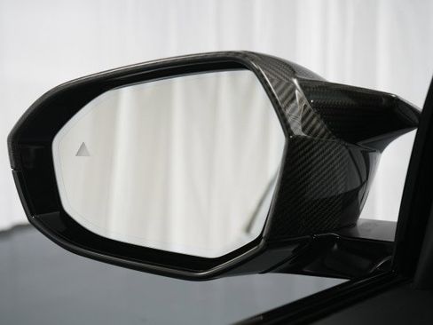 Used 2026 BMW M5 w/ Carbon Package image 35