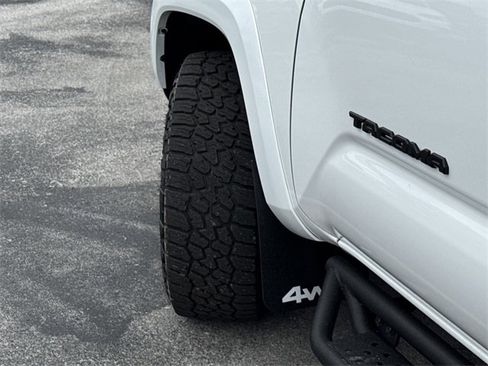 Used 2022 Toyota Tacoma SR5 image 42