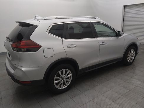 Used 2020 Nissan Rogue SV FWD image 10