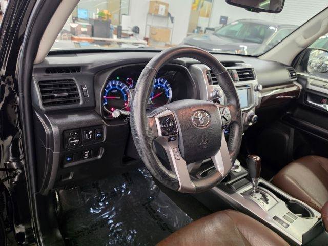 Used 2017 Toyota 4Runner Limited AWD/4WD image 7