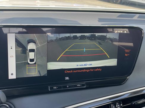 Used 2023 Toyota Mirai XLE image 12