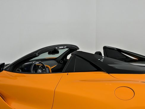 Used 2020 McLaren 720S Performance image 29