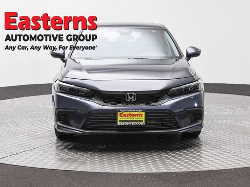 Used 2024 Honda Civic EX-L image 2