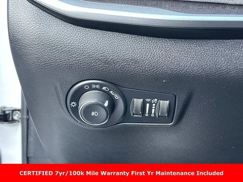 Certified 2022 Jeep Compass Latitude w/ Convenience Group AWD/4WD image 25