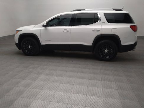 Used 2018 GMC Acadia SLT FWD image 3