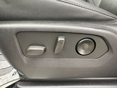 Used 2022 Chevrolet Tahoe LT w/ Max Trailering Package image 24