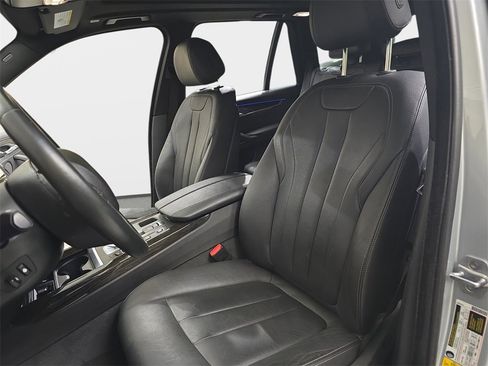 Used 2017 BMW X5 xDrive40e image 18