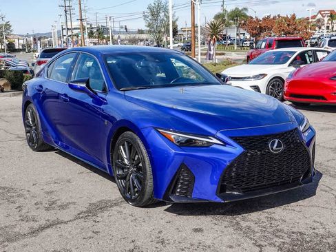 Used 2025 Lexus IS 300 F Sport image 3