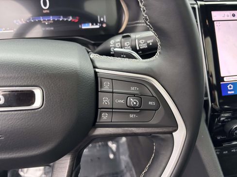 Used 2021 Jeep Grand Cherokee L Limited w/ Trailer Tow Group (B) image 20