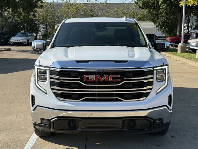 Used 2025 GMC Sierra 1500 SLT AWD/4WD image 7