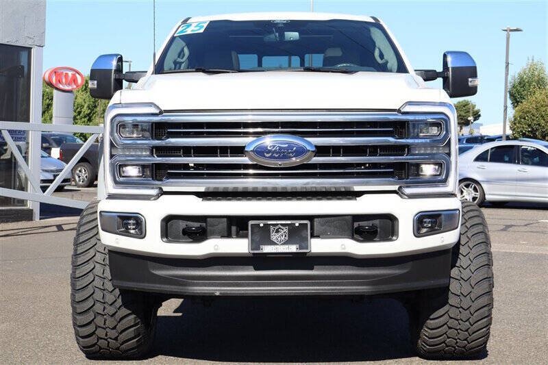 Used 2025 Ford F350 Platinum w/ Platinum Plus Package AWD/4WD image 8