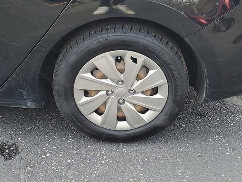 Used 2020 Kia Rio S FWD image 5