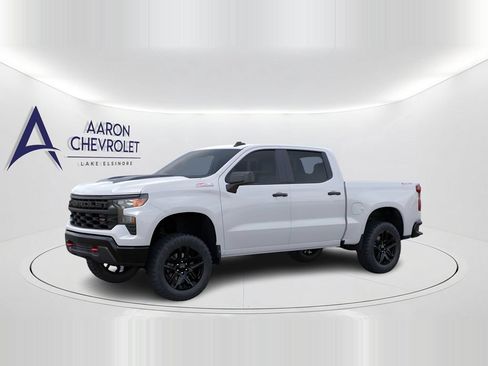 New 2026 Chevrolet Silverado 1500 Custom Trail Boss AWD/4WD image 3