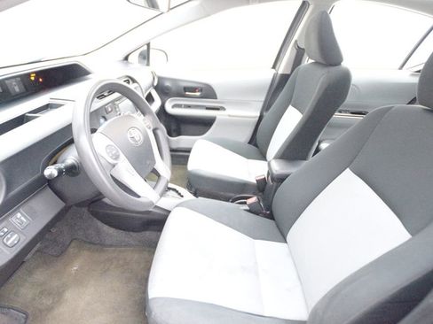 Used 2014 Toyota Prius C Four image 10