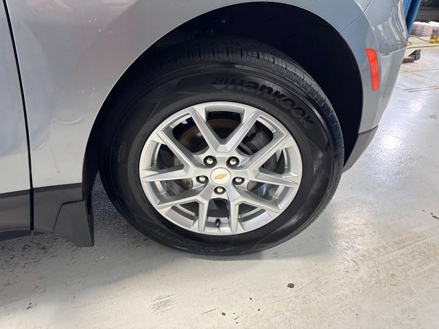 Used 2024 Chevrolet Equinox LT AWD/4WD image 44