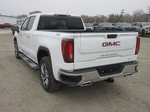 New 2026 GMC Sierra 1500 SLT w/ SLT Premium Plus Package image 9