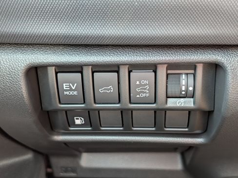 Used 2025 Subaru Forester Touring w/ Touring Package AWD/4WD image 26