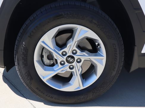 Used 2023 Hyundai Tucson SEL w/ Winter Package image 27