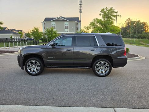 Used 2016 GMC Yukon Denali w/ Open Road Package AWD/4WD image 5