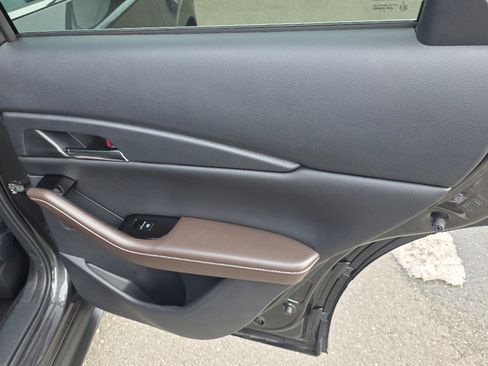 Certified 2025 MAZDA CX-30 AWD 2.5 S w/ Premium Package image 19