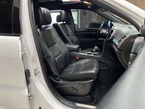 Used 2018 Jeep Grand Cherokee High Altitude AWD/4WD image 21