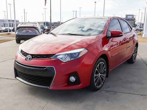 Used 2014 Toyota Corolla S image 4