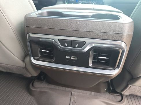 Used 2026 Chevrolet Silverado 1500 LTZ AWD/4WD image 7