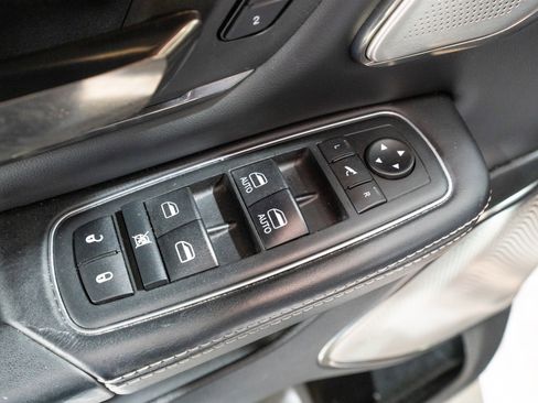 Used 2020 RAM 1500 Limited image 18