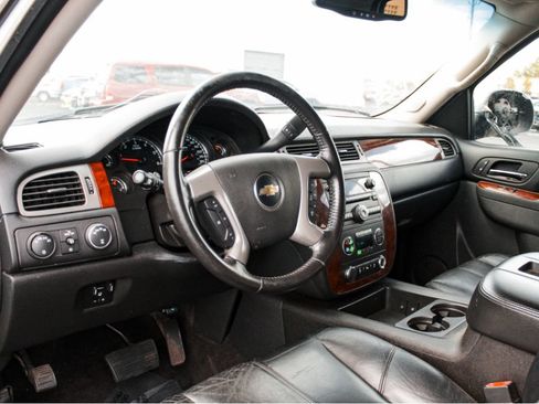 Used 2014 Chevrolet Tahoe LT w/ All-Star Edition AWD/4WD image 7