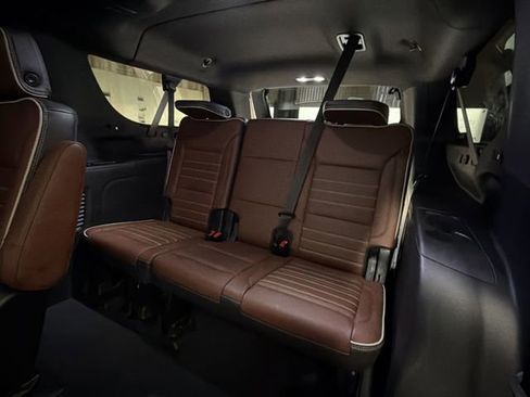 Certified 2023 GMC Yukon XL Denali Ultimate image 25