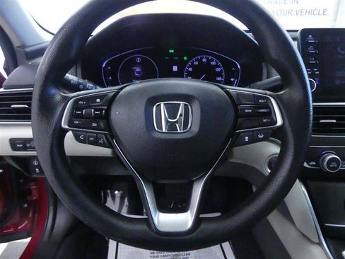 Used 2020 Honda Accord EX image 10