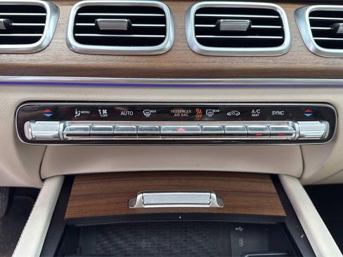 Used 2024 Mercedes-Benz GLE 450 4MATIC image 21