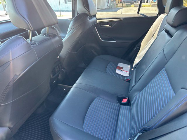 Used 2021 Toyota RAV4 XSE AWD/4WD image 15