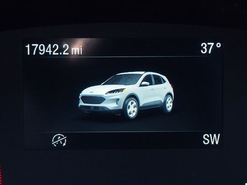 Used 2022 Ford Escape SE w/ Convenience Package image 29