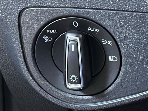 Used 2021 Volkswagen Atlas SE w/ Panoramic Sunroof Package AWD/4WD image 23