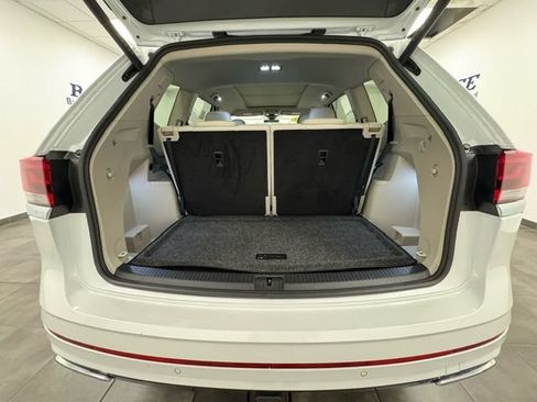 Used 2025 Volkswagen Atlas SEL Premium R-Line AWD/4WD image 27