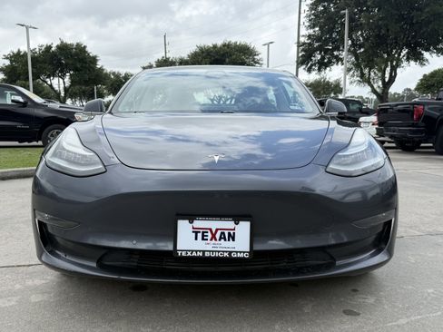 Used 2018 Tesla Model 3 Long Range RWD image 10