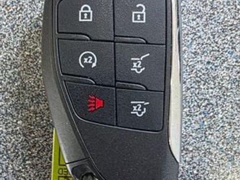 Used 2021 Chevrolet Tahoe LT w/ LT Signature Package image 38