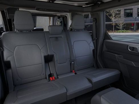 New 2026 Ford Bronco Badlands AWD/4WD image 11