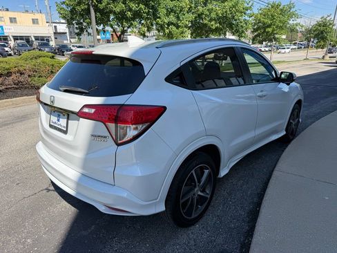 Used 2020 Honda HR-V Touring image 6