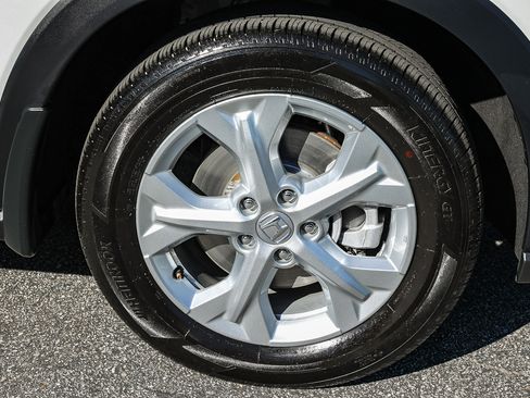 Used 2025 Honda HR-V LX image 18