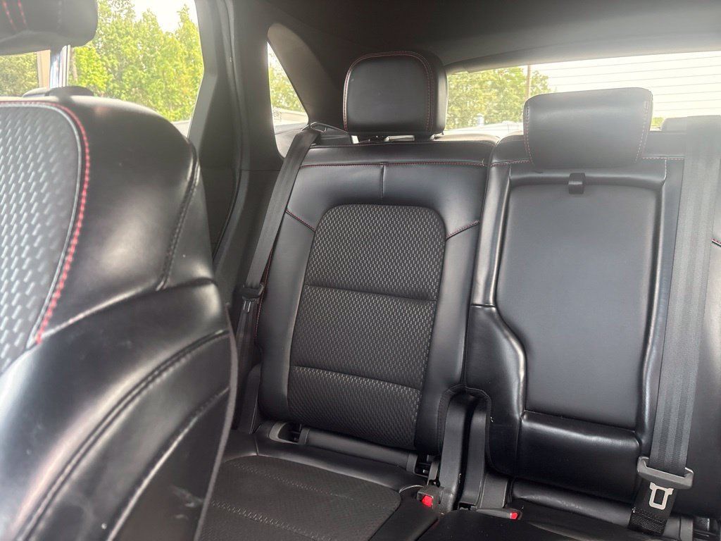 Used 2024 Ford Escape ST-Line w/ Tech Pack #1 FWD image 19